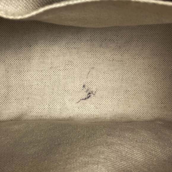 Gucci Micro Guccissima Handbag, 2-Way Shoulder Bag with GG Pattern, Patent Le... - Picture 10 of 11